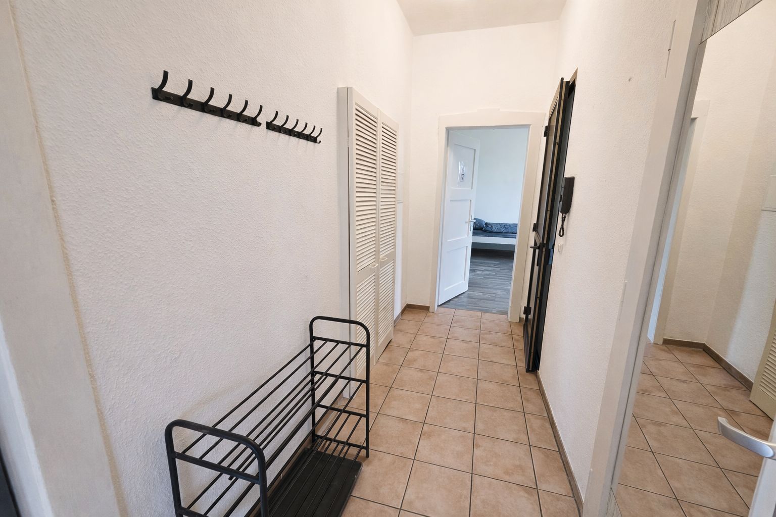 Furnished Apartment For Comuters & Companies - 3