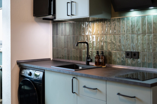 Elegant City Apartment in Damenviertel • Walk Everywhere - Gallery - 10