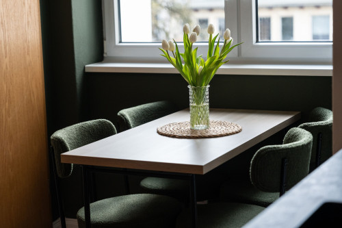 Elegant City Apartment in Damenviertel • Walk Everywhere - Gallery - 18