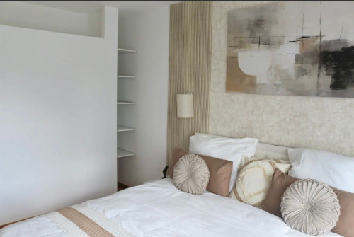 Your Quiet 3-Room Escape in a Busy World - Gallery - 13