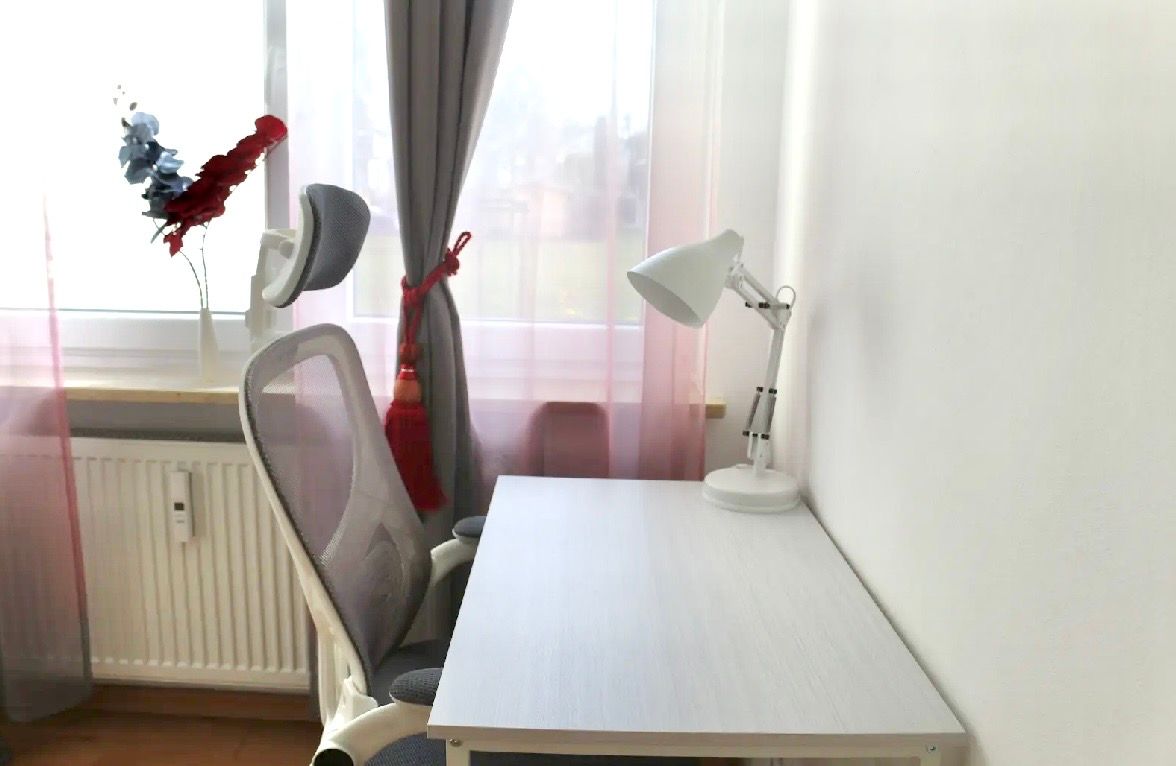 Your Quiet 3-Room Escape In A Busy World - 4