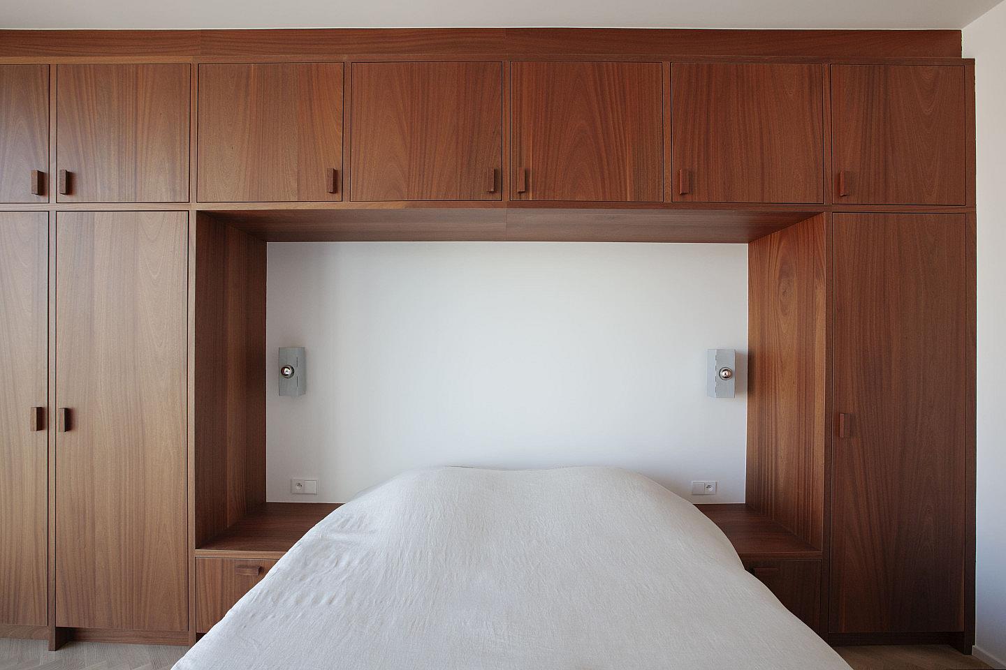 Suite 2 - 40