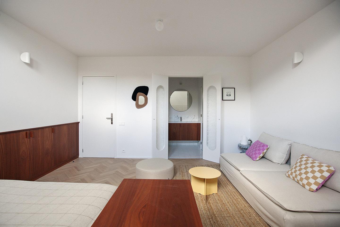 Suite 3 - 17