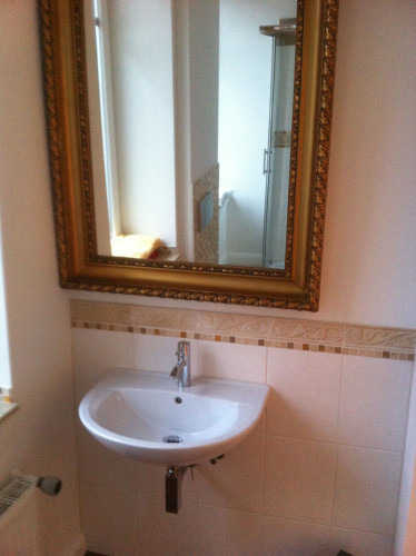 Awesome, bright suite located in Niederschönhausen