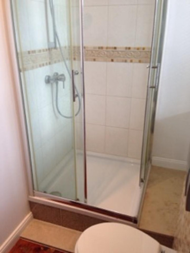 Awesome, bright suite located in Niederschönhausen