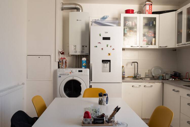  Room 1 - 10m²  -  82m² Private room in a flatshare for 5 people  - Gallery -  3