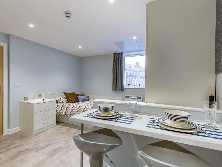 5 Bed Standard Studio - Mary Parker House - Gallery - 6
