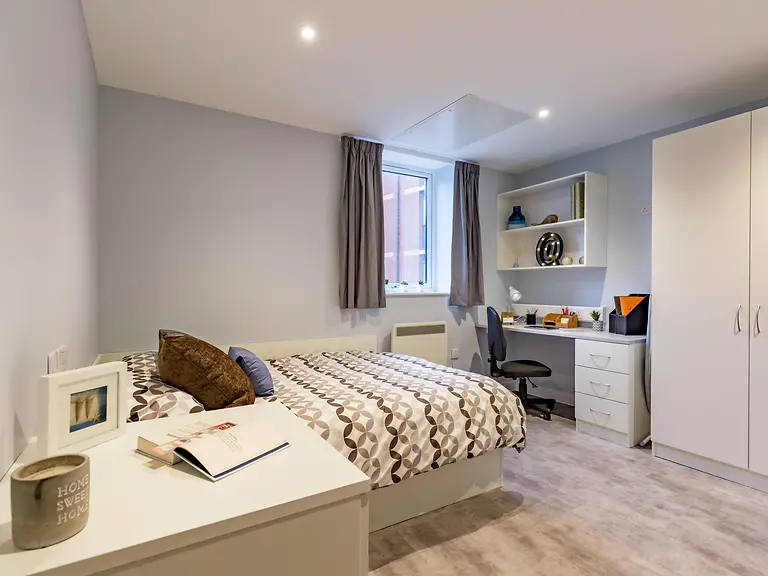 7 Bed Premium Studio - Mary Parker House - Gallery - 2