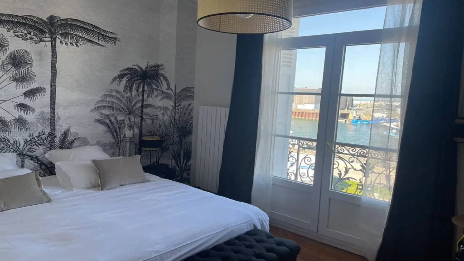2-bedroom apartment for rent in Le Tréport, all bills included