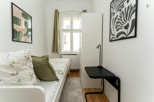 Pleasant single bedroom in Steglitz