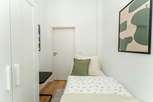 Pleasant single bedroom in Steglitz