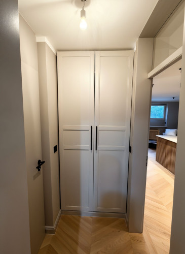 High-quality furnished 2.5-room basement apartment with design interior - Gallery - 8