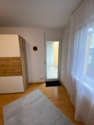 Modern 3-Room Apartment with Two Balconies in Kaiserslautern - Gallery - 16