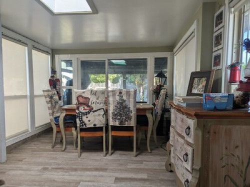 Private Entrance Furnished Room wit