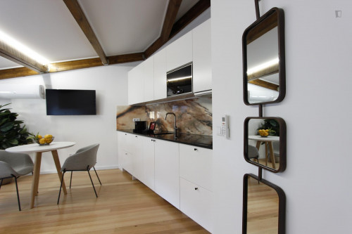 Studio near Faculdade de Belas Artes da Universidade do Porto - Gallery - 8