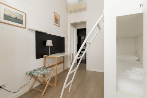 Welcoming 2-bedroom apartment in Porta Volta