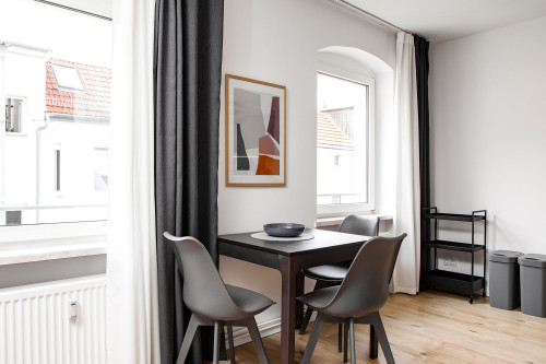 MODERN DESIGN APARTMENT