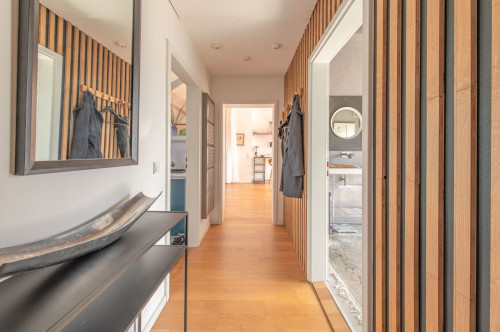 Stylish living and working – well-planned layouts and high-quality materials