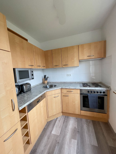 Neat, quiet suite in München-Milbertshofen - Gallery - 8