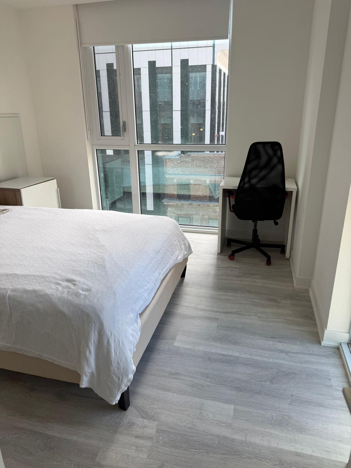 Deluxe Room - 100 Dalhousie - Gallery - 1