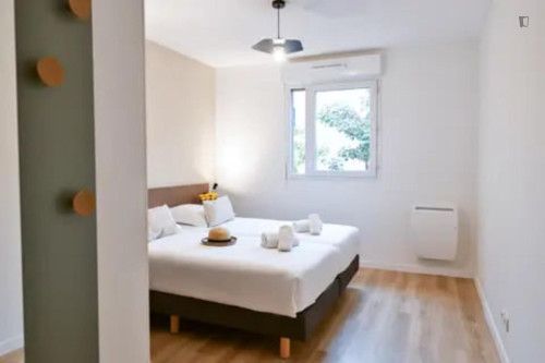 Elegant 2-bedroom apartment in Saint-Cyr-l'École  - Gallery -  5