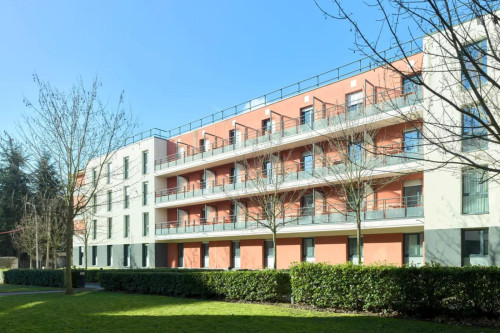 Elegant 2-bedroom apartment in Saint-Cyr-l'École - Gallery - 11