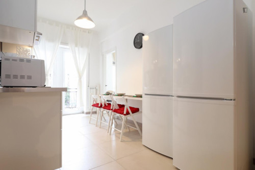 Alluring double bedroom in Gianicolense