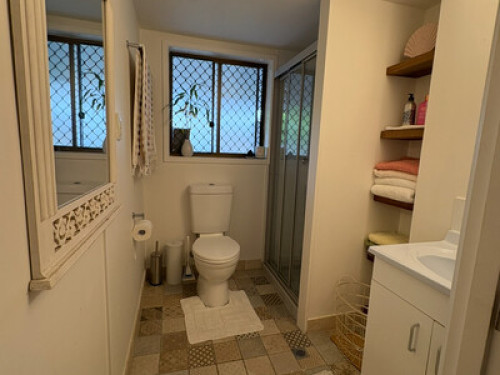 Private room and bathroom Byron Bay - Gallery - 9