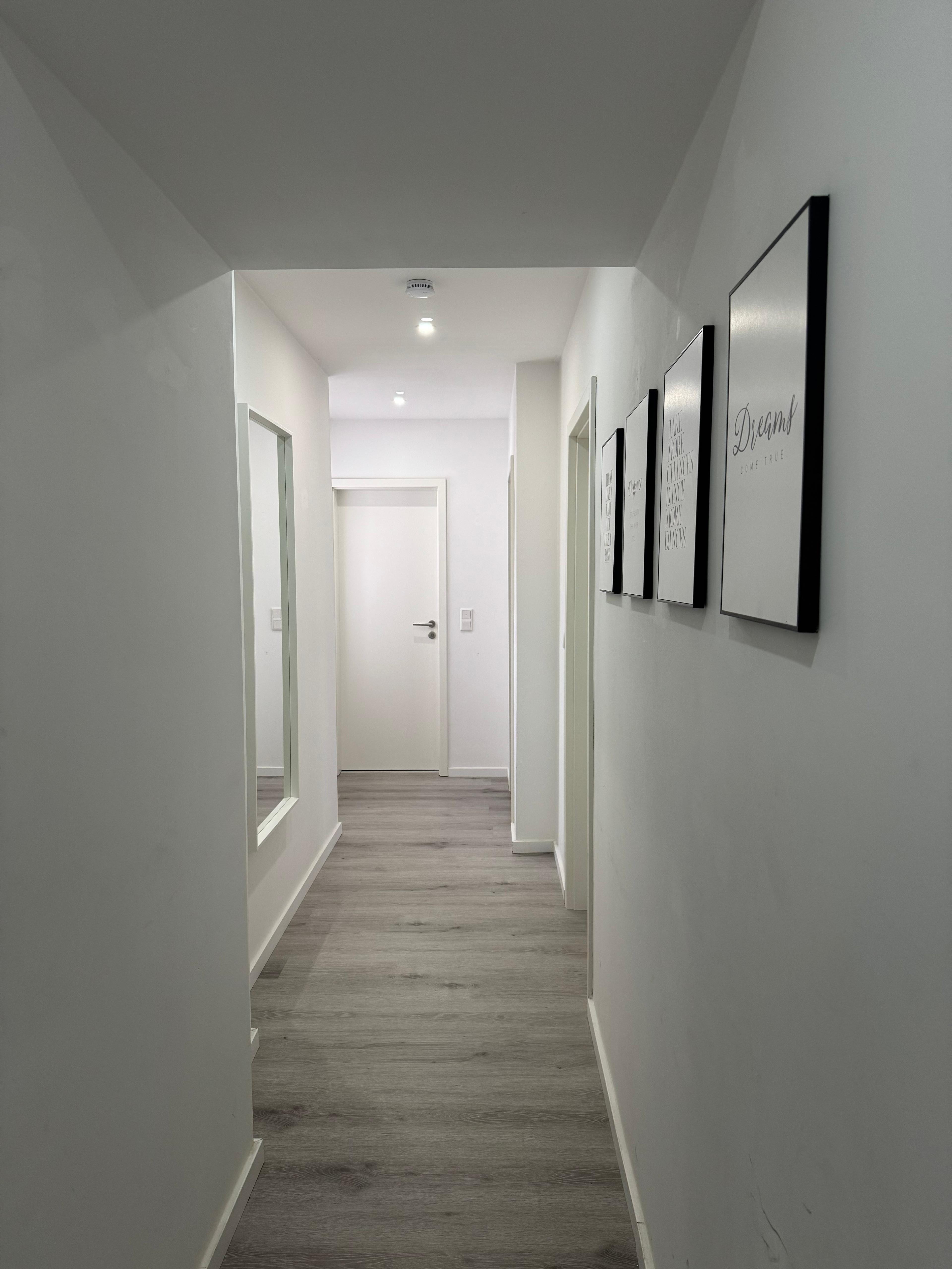 New & Bright Apartment In Quiet Street - 2