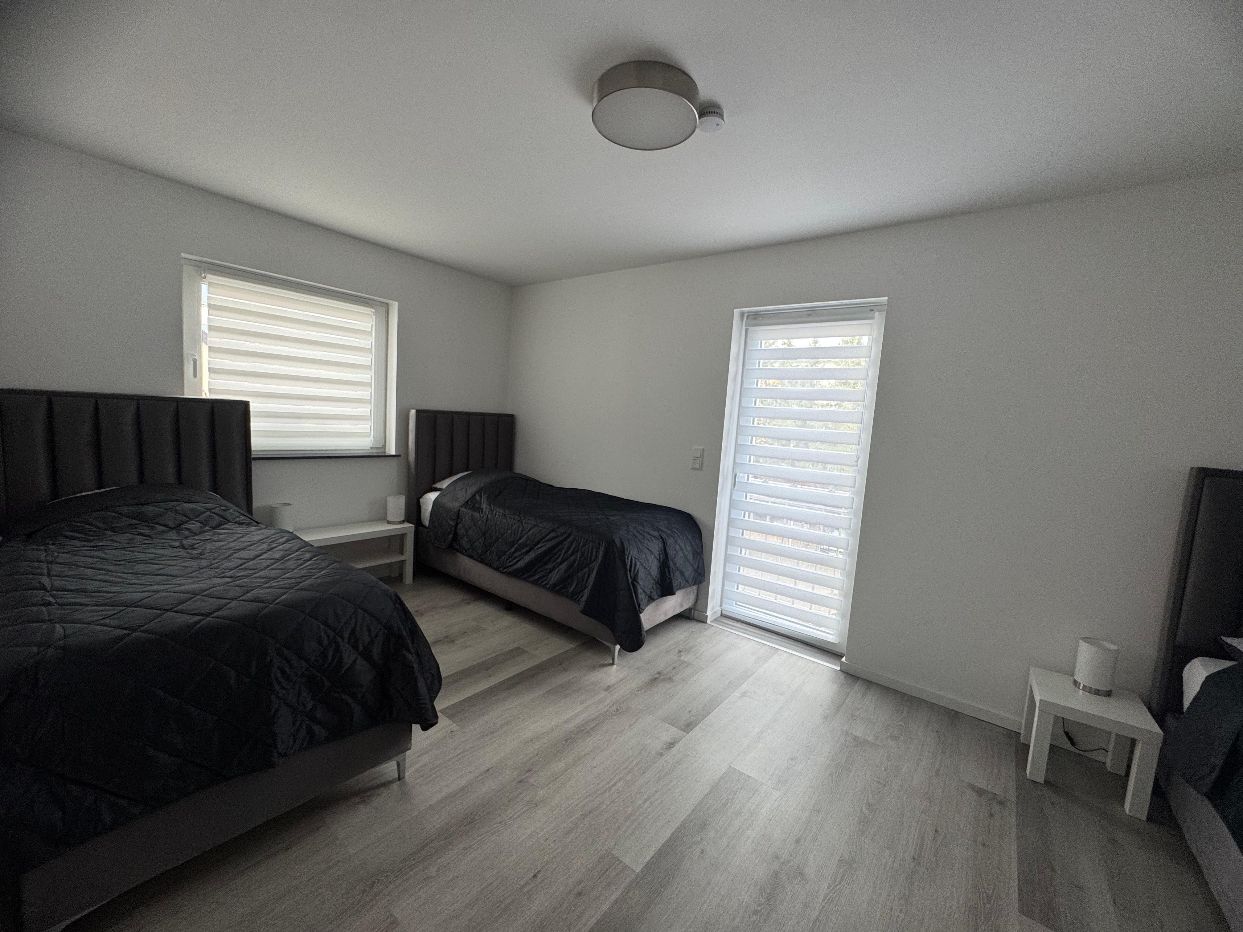 New & Bright Apartment In Quiet Street - 6