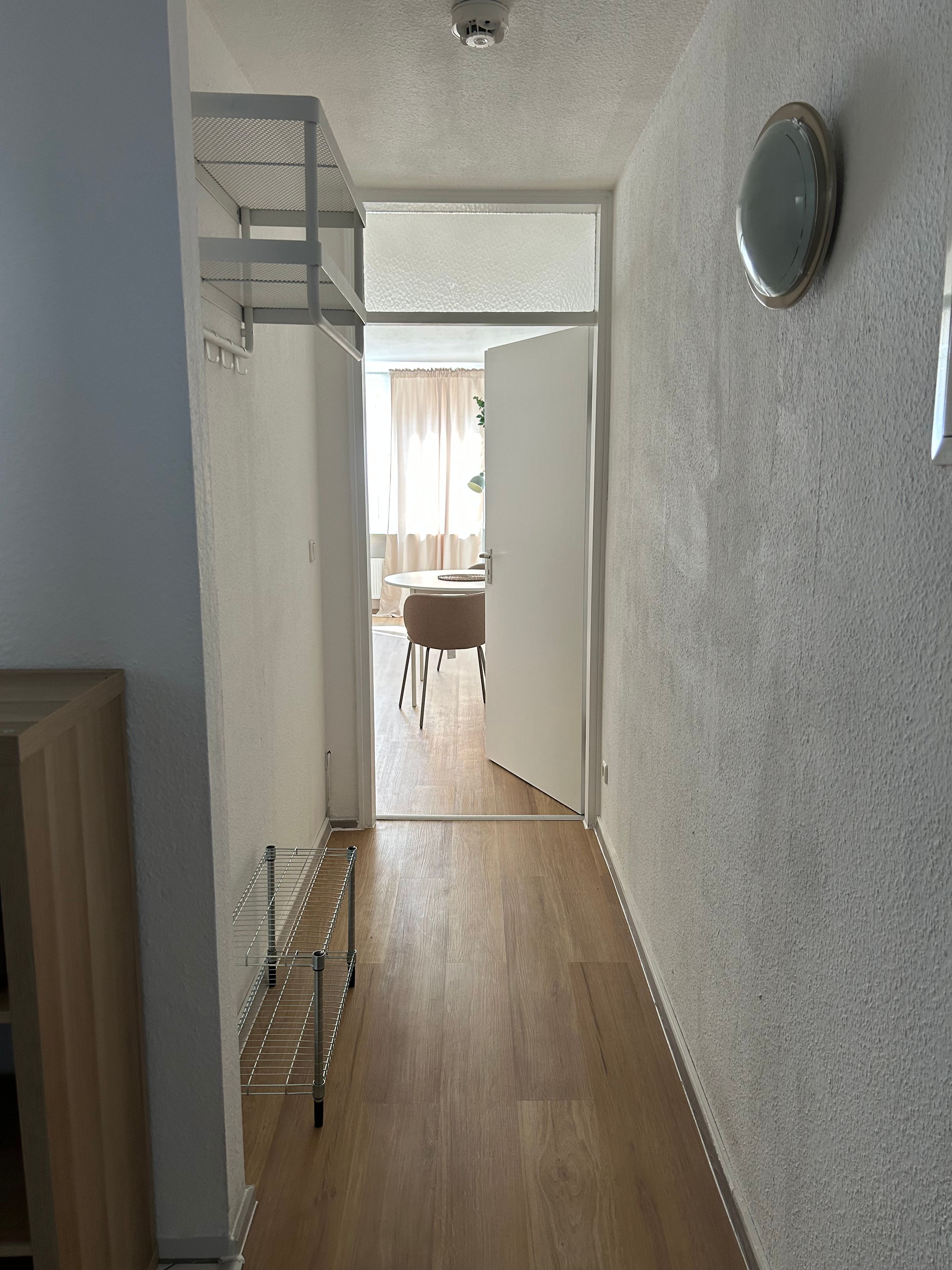  Neu Saniertes Business-Apartment Altstadt/Burgnähe – Möbliert, All-In – Sofort Verfügbar  -  Neu saniertes Business-Apartment Altstadt/Burgnähe – möbliert, all-in – sofort verfügbar  - Gallery -  14