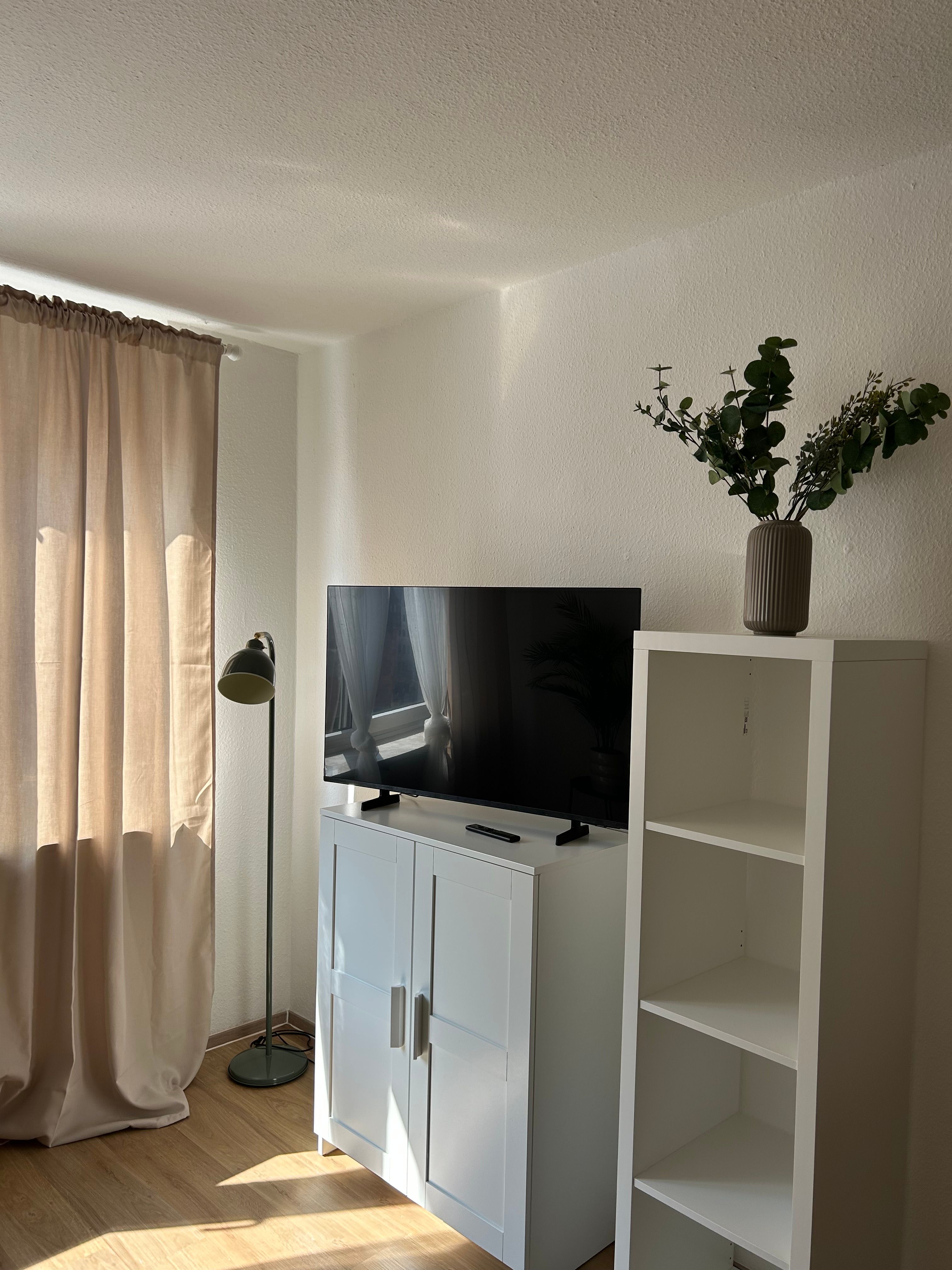 Neu Saniertes Business-Apartment Altstadt/Burgnähe – Möbliert, All-In – Sofort Verfügbar - Neu saniertes Business-Apartment Altstadt/Burgnähe – möbliert, all-in – sofort verfügbar - Gallery - 11