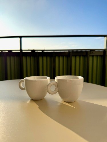 Premium furnished apartment | Balcony | All-inclusive rent (utilities, electricity & internet) | 5 min to U1/U3