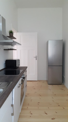 Unique 2 rooms apartment with a private garden in center of Wilmersdorf (Berlin)