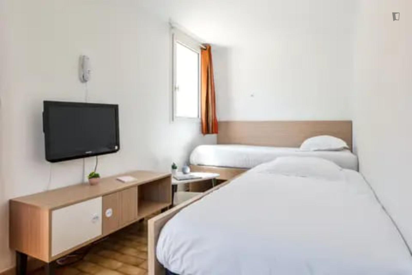  Charming 1-Bedroom Apartment In Mandelieu-La-Napoule  -  Charming 1-bedroom apartment in Mandelieu-la-Napoule  - Gallery -  1