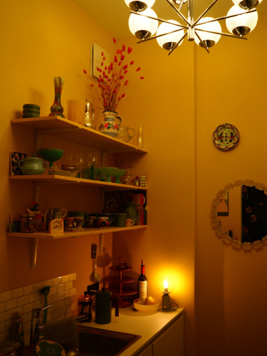 Colourful apartment in the heart of Bergmannkiez