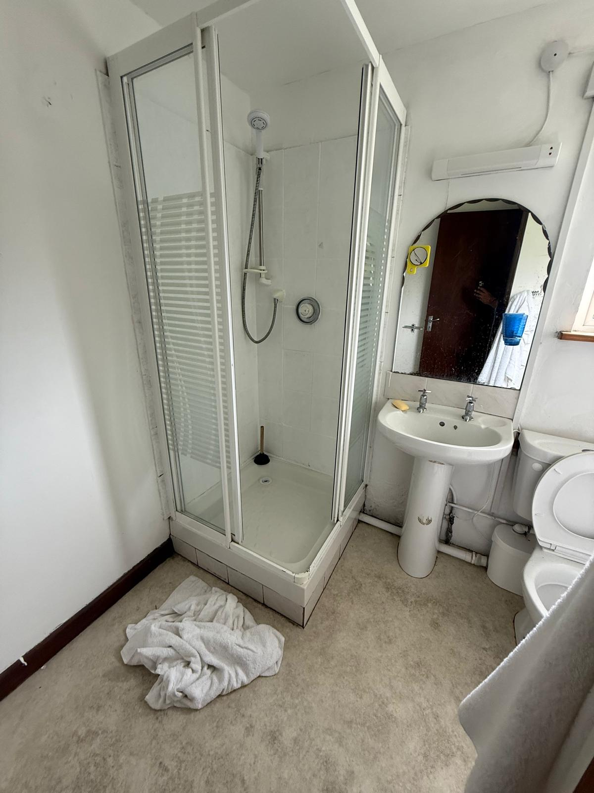 Single Room - ESTRELLA TAYLORS - Gallery - 2