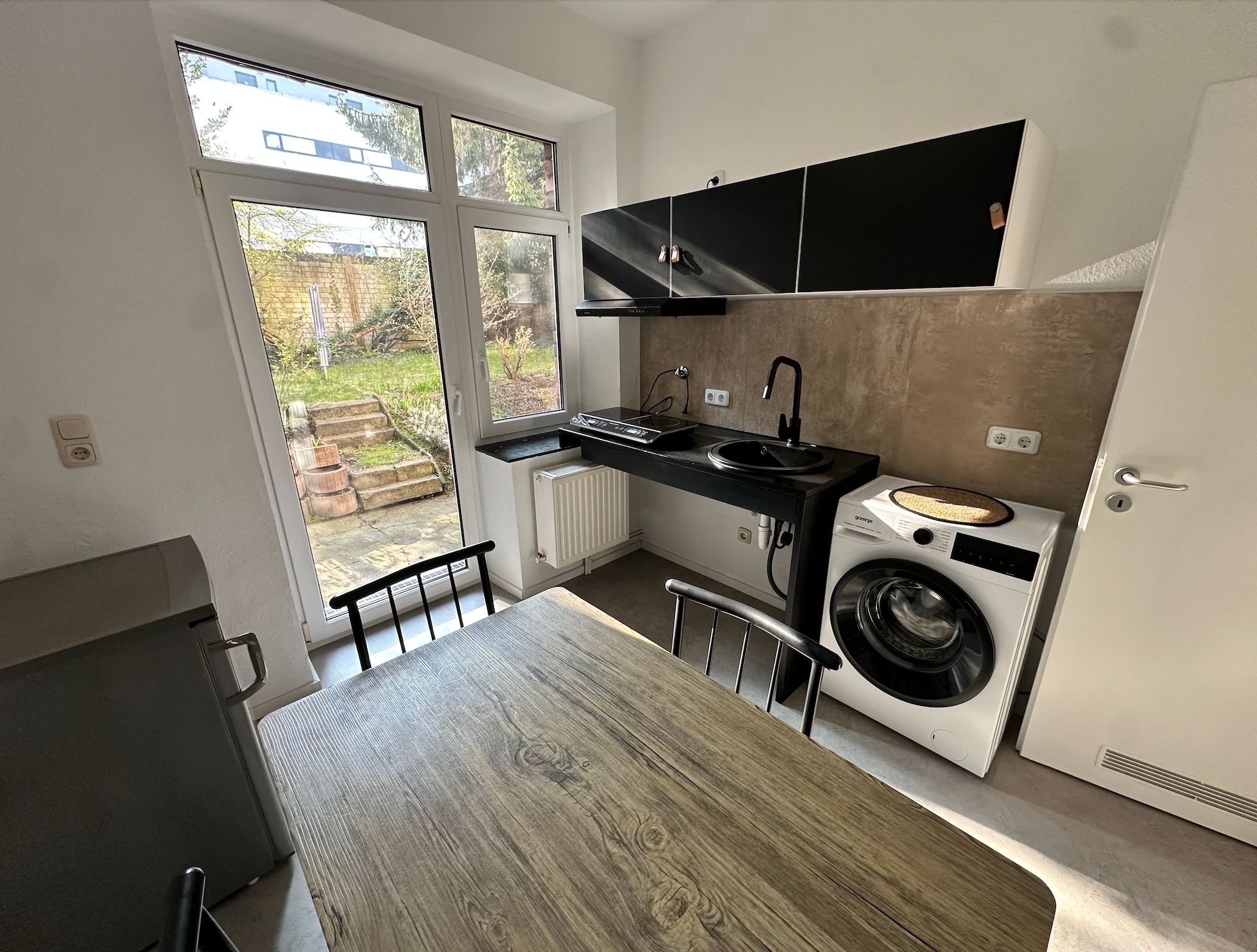 Bright 2-Room Apartment With Garden & Workspace – Newly Renovated In Aachen - 20