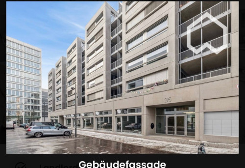 Modern 2-room apartment with balcony near Hauptbahnhof (Tiergarten)