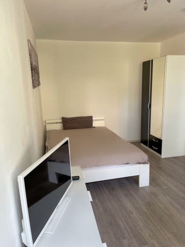 Neat studio in München-Westend