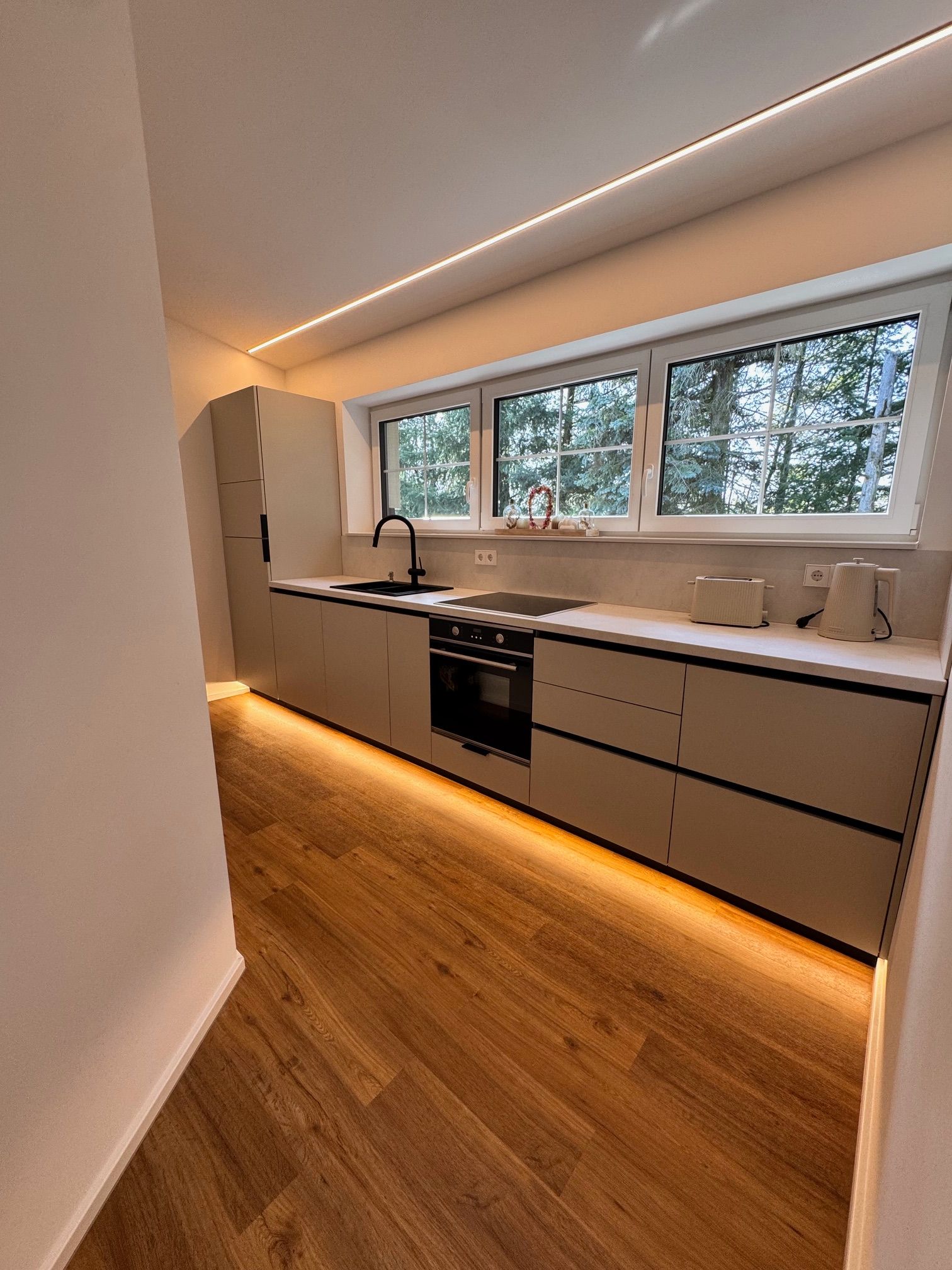 LifeStyle Apartments Am Steinsberg, Self Check In, Terrace, Castle View - LifeStyle Apartments am Steinsberg, Self Check In, terrace, castle view - Gallery - 1