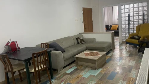 Room in a shared 3-bedroom apartment for rent in Istanbul, bills included 17