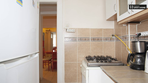 Bedroom 3 with single bed - only for female tenants 16