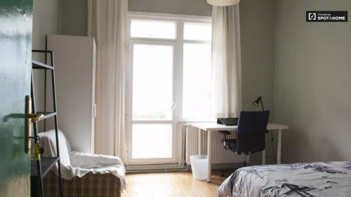 Bedroom 1 with double bed and balcony 16 - Gallery - 10