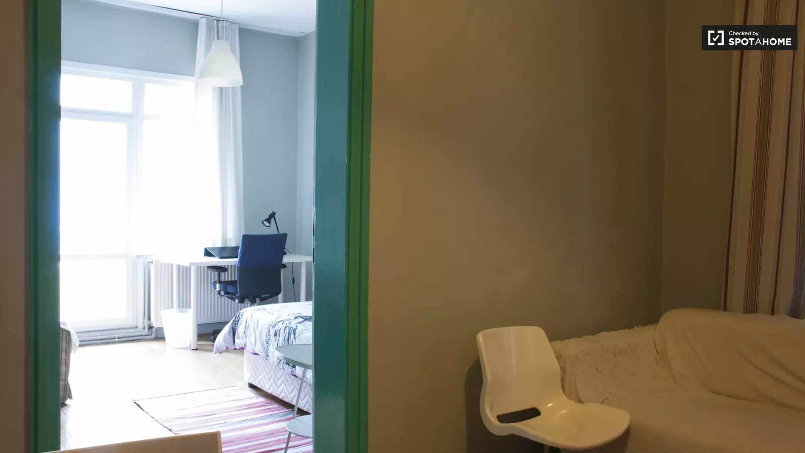 Bedroom 1 - Bedroom 1 with double bed and balcony 16 - Gallery - 5