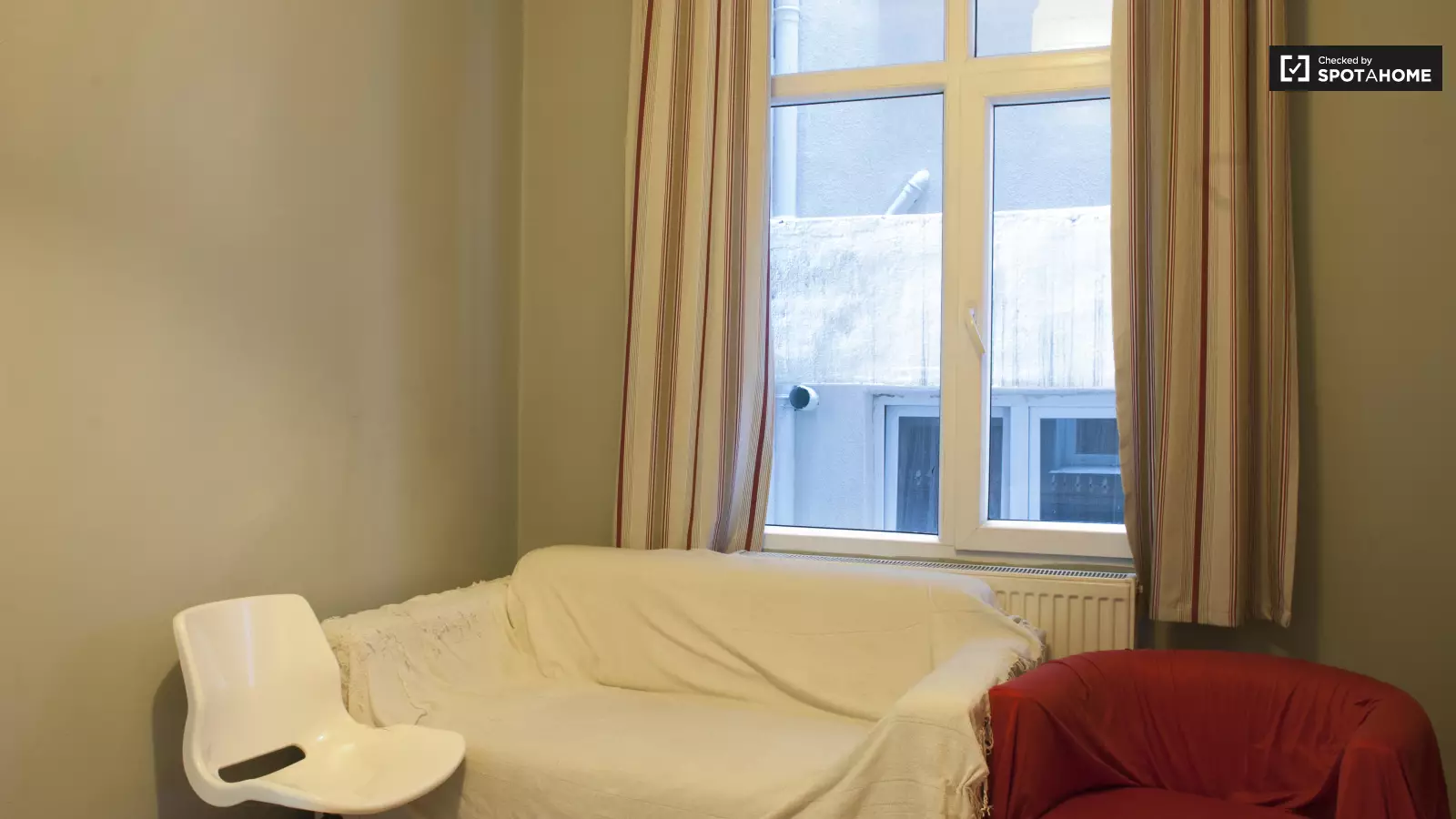 Bedroom 1 - Bedroom 1 with double bed and balcony 16 - Gallery - 3