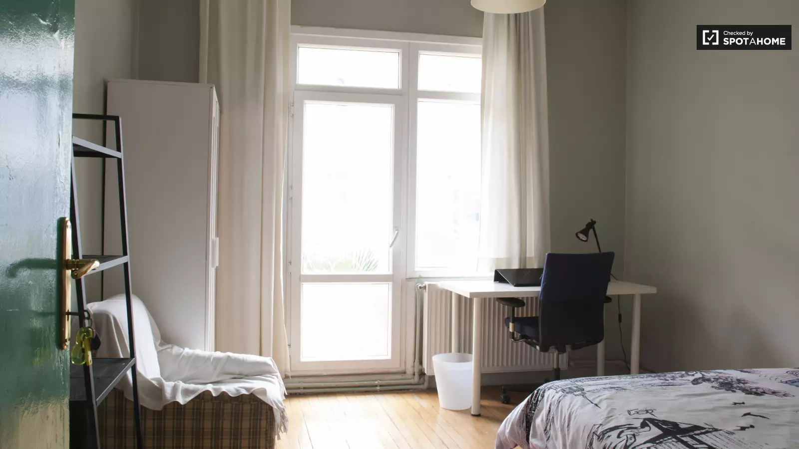 Bedroom 1 - Bedroom 1 with double bed and balcony 16 - Gallery - 10