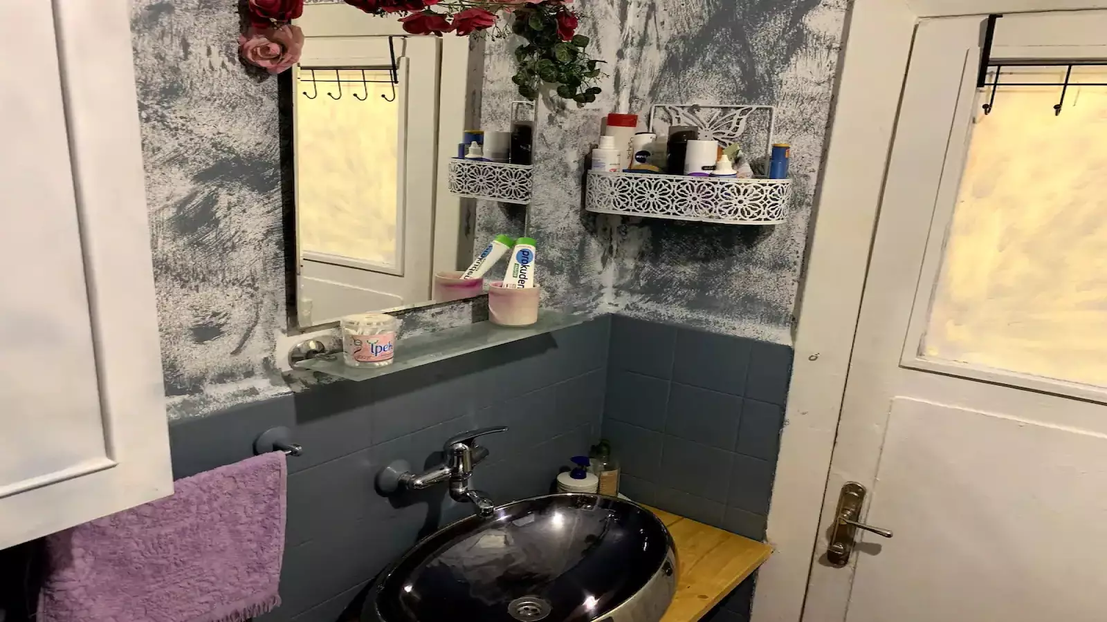 Bedroom 1 - Rooms for rent in 2-bedroom apartment in Istanbul 9 - Gallery - 13