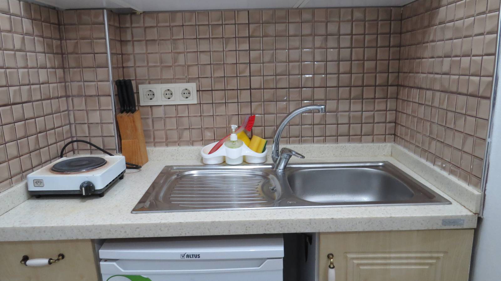  Studio For Rent In Beyoğlu, Bills Included  -  Studio for rent in Beyoğlu, bills included 19  - Gallery -  13