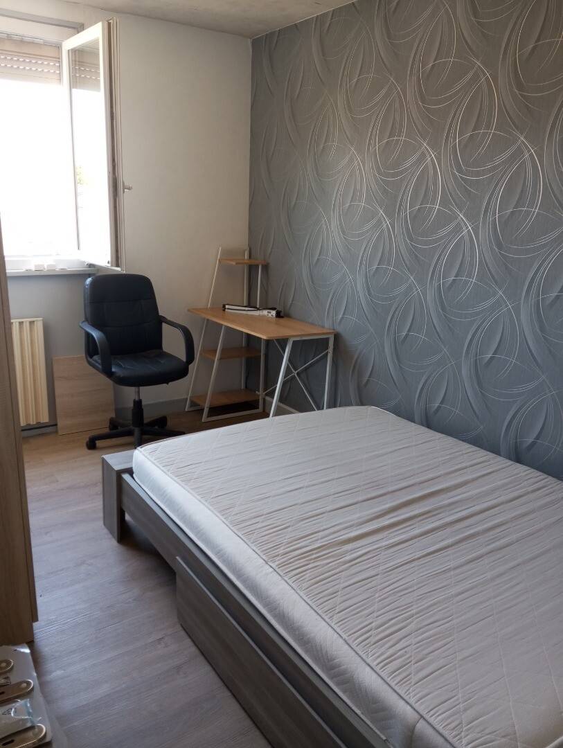  Room 2  -  69m² Private room in a flatshare for 3 people  - Gallery -  1